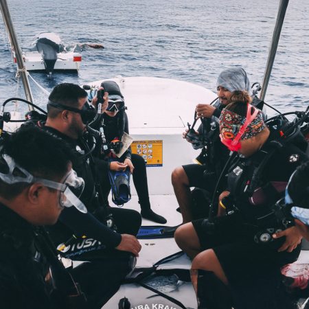 Advanced Open Water course + Bull sharks encounter